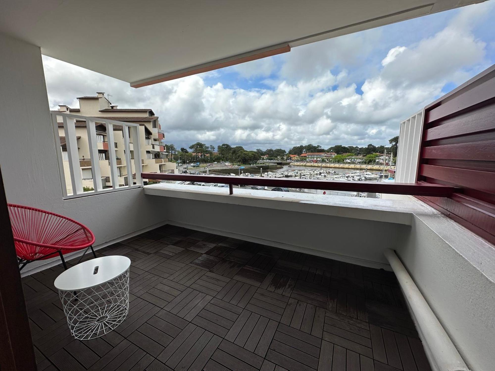 Le Bonamour Sur Le Port De Capbreton Bagian luar foto